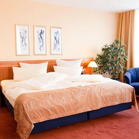 Otel Carathotel Basel/weil Am Rhein