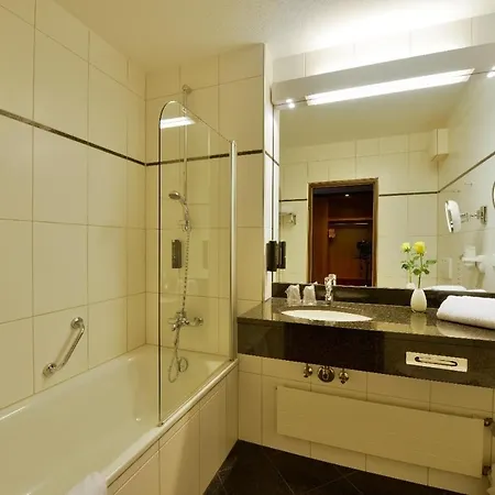 Carathotel Basel/weil Am Rhein 4*
